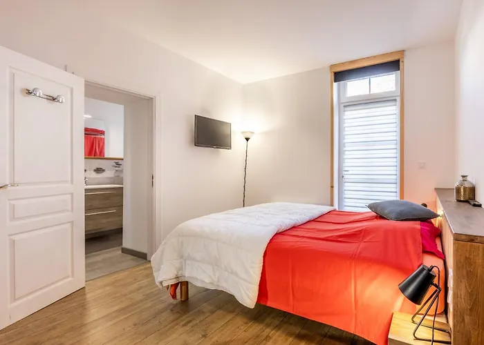 D'hotes Le Palmier Bed and breakfast